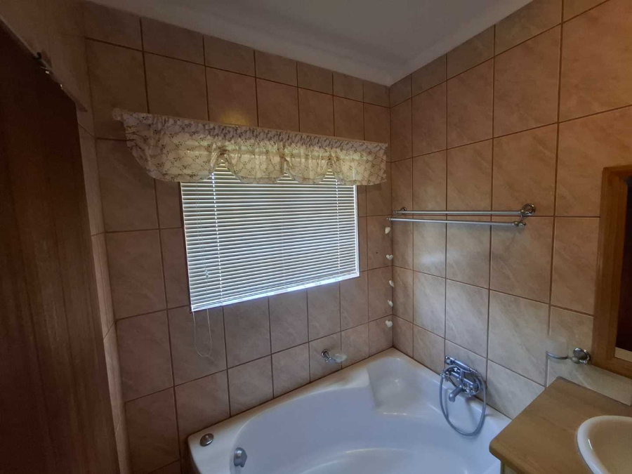 2 Bedroom Property for Sale in Keidebees Northern Cape